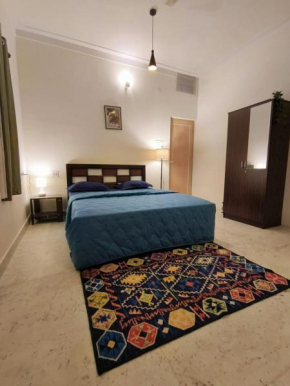 HomeStayz Crown